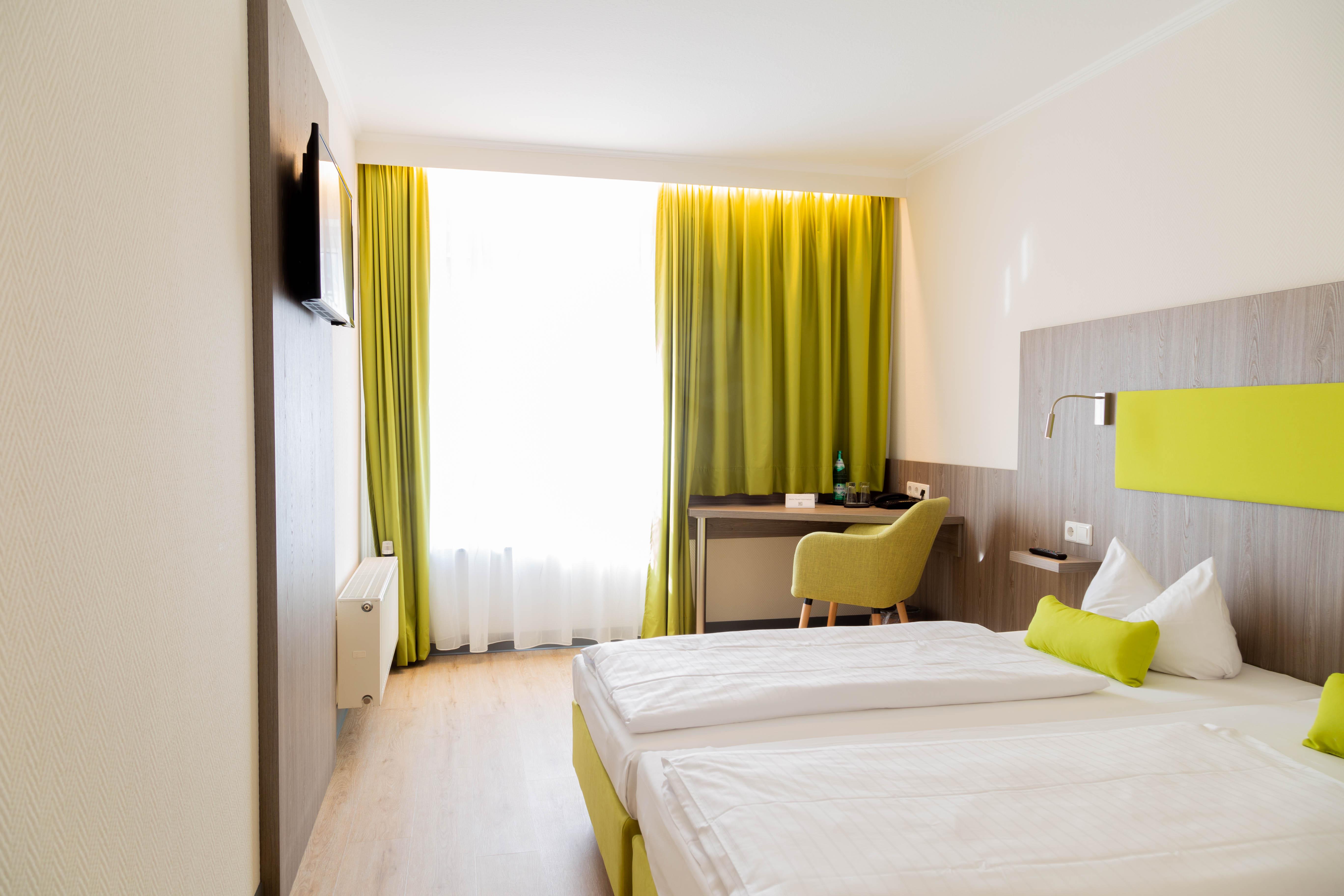 Das Ebertor - Hotel & Hostel Boppard Exteriör bild