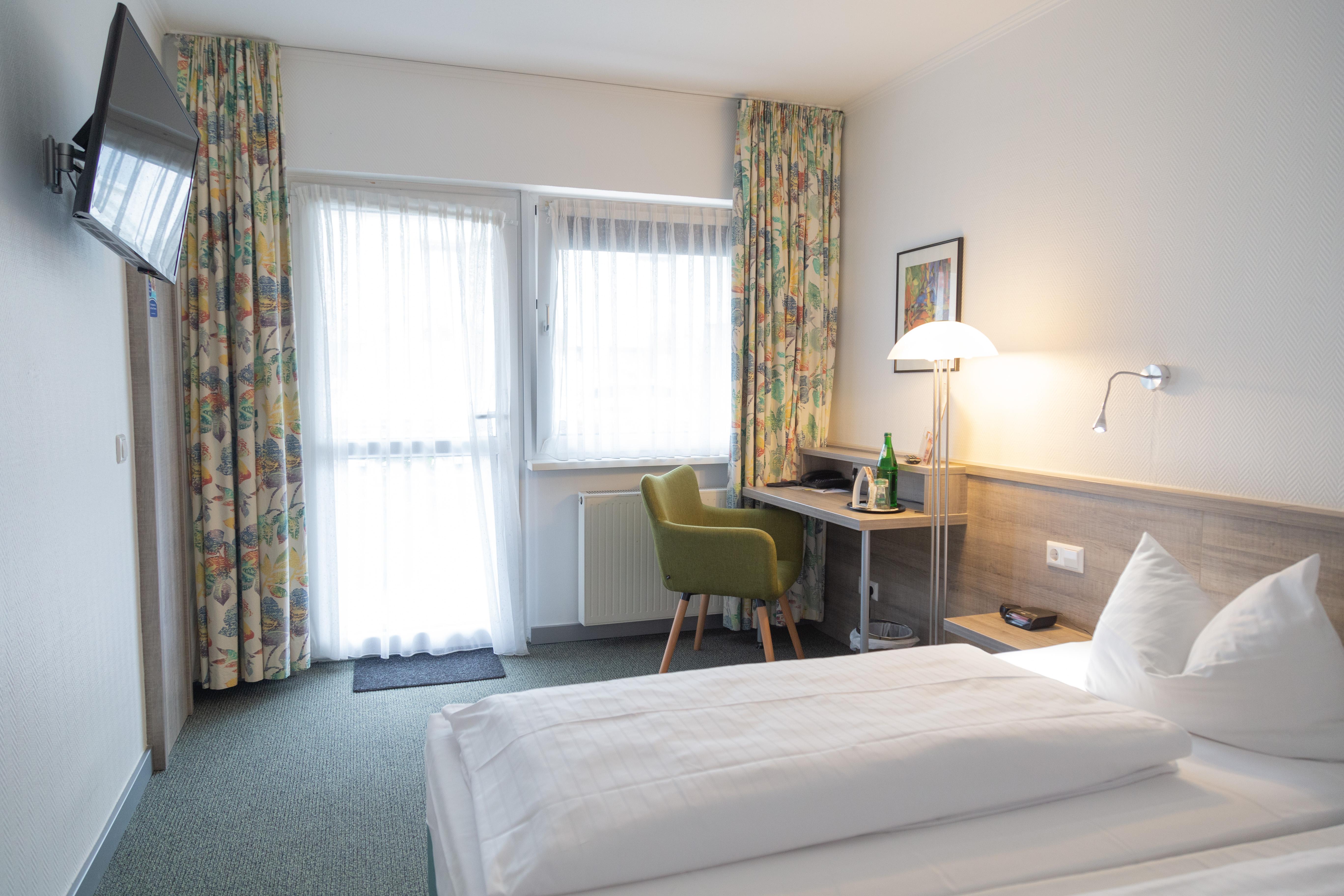 Das Ebertor - Hotel & Hostel Boppard Exteriör bild